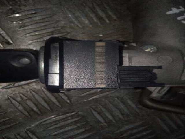 Foto 2ª: Antirrobo Ford Fiesta TREND 95CV 70KW [TZJB] (2011)