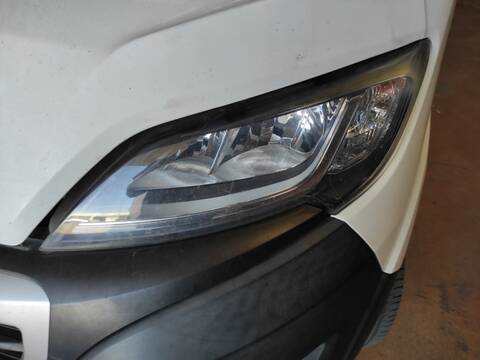 Foto 1ª: Faro Izquierdo Peugeot Boxer AH03 FURGON (2019)