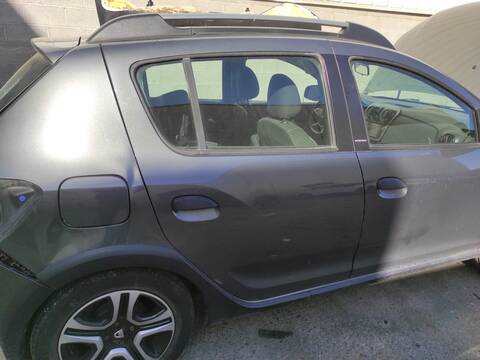 Puerta Trasera Derecha Dacia Sandero K9K612
