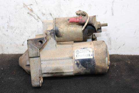 Foto 2ª: Motor de Arranque Renault Clio AUTHENTIQUE 65CV 48KW (2001)