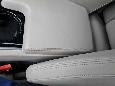 Consola Central Jaguar XE PORTFOLIO 180CV 132KW