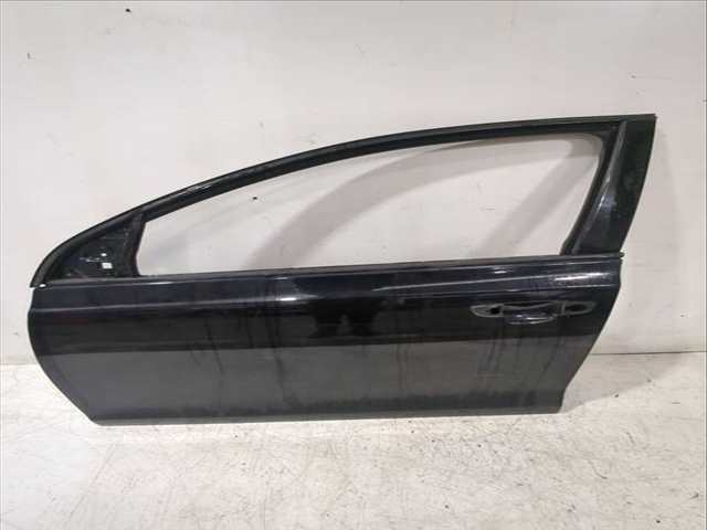 Puerta Delantera Izquierda Volkswagen Golf 1.6 TDI 105CV 77KW
