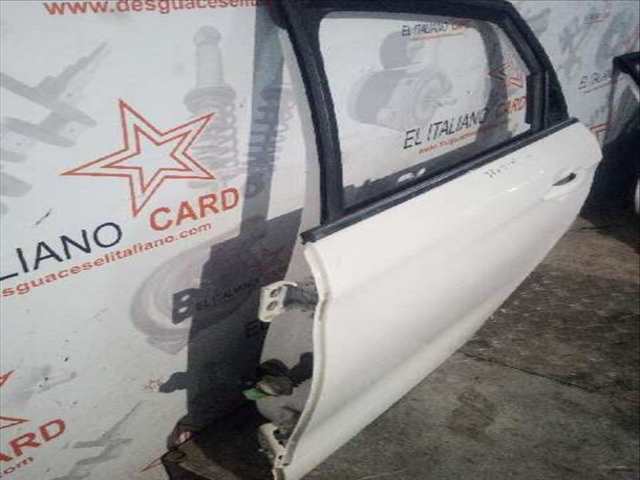 Foto 3ª: Puerta Trasera Izquierda Citroen C4 EXCLUSIVE 120CV 88KW [5F01] (2010)