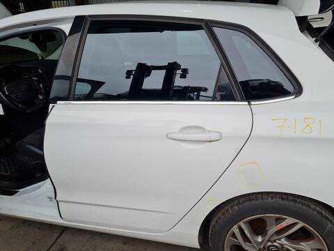 Puerta Trasera Izquierda Citroen C4 EXCLUSIVE 112CV 82KW