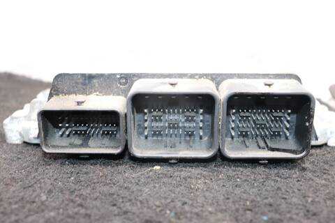Foto 2ª: Centralita Motor ECU Ford Focus TREND 116CV 85KW (2010)