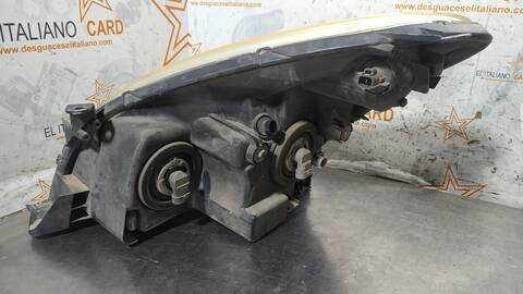 Foto 3ª: Faro Izquierdo Toyota Corolla 1.8 LUNA 129CV 95KW [1ZZ-FE] (2005)