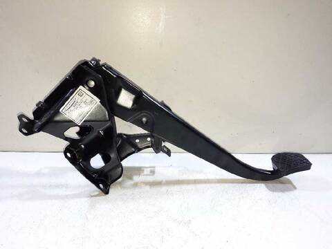 Foto 3ª: Pedal Freno Mercedes Vito 2.1 CDI CAT 136CV 100KW (2014)