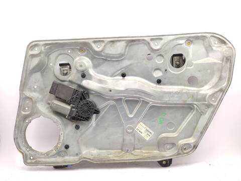 Foto 1ª: Elevalunas Eléctrico Delantero Derecho Volkswagen Passat 1.9 TDI 130CV 96KW [AWX] (2003)