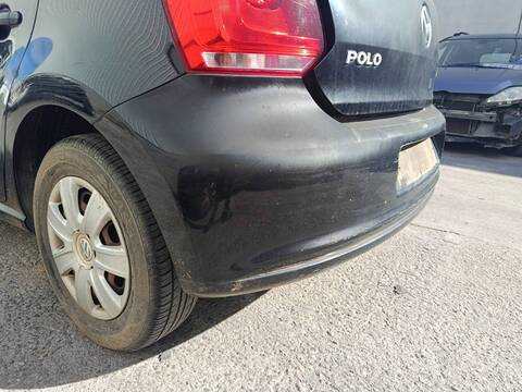 Foto 3ª: Paragolpes Trasero Volkswagen Polo CAYA (2010)