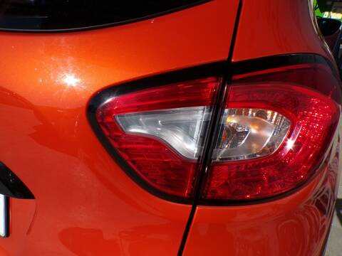 Foto 1ª: Piloto Portón Derecho Renault Captur K9K (2016)