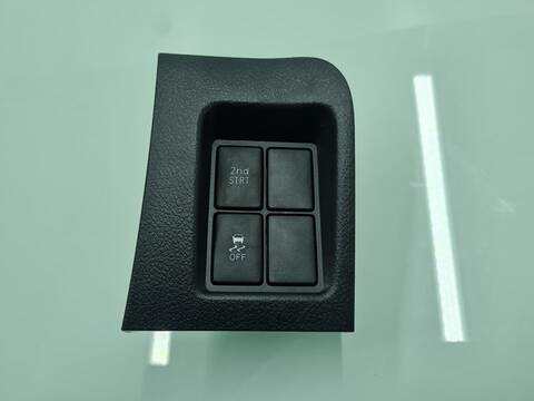 Mando Multifuncion Toyota Land Cruiser VX 177CV 130KW