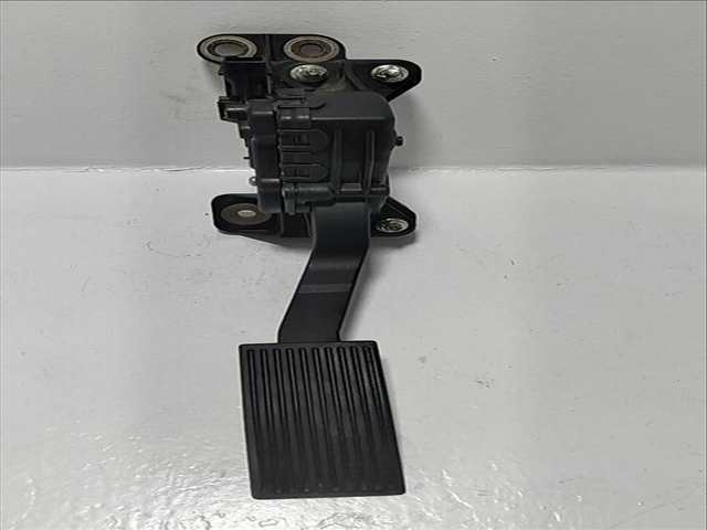 Pedal Acelerador Nissan Navara DOBLE CAB LE 4X4 171CV