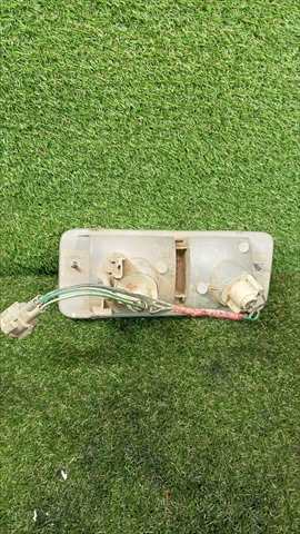 Foto 3ª: Piloto Trasero Izquierdo Nissan Patrol 2.8 TD [RD28ETI] (1999)