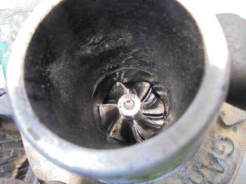 Foto 4ª: Turbocompresor Ford Focus AMBIENTE BERLINA 75CV 55KW [BHDA] (2001)