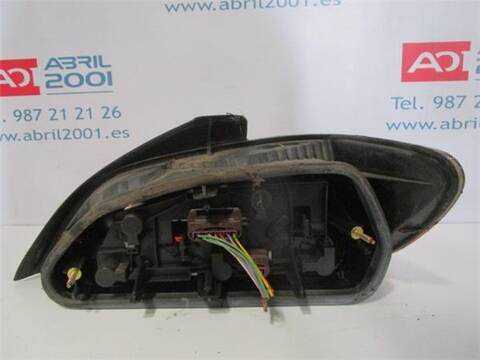 Foto 2ª: Piloto Trasero Derecho Peugeot 406 1.9 TD BERLINA 92CV 68KW [D8B (XUD9TE)] (1996)
