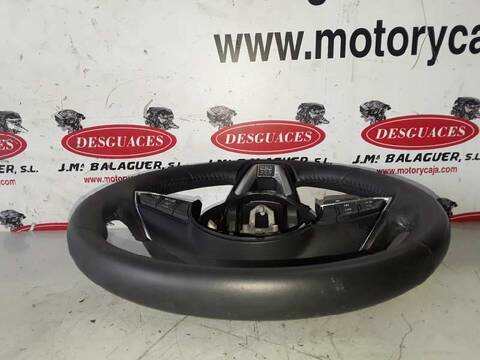 Foto 3ª: Volante Mazda 3 EVOLUTION 2.2 TD CAT 150CV (2013)