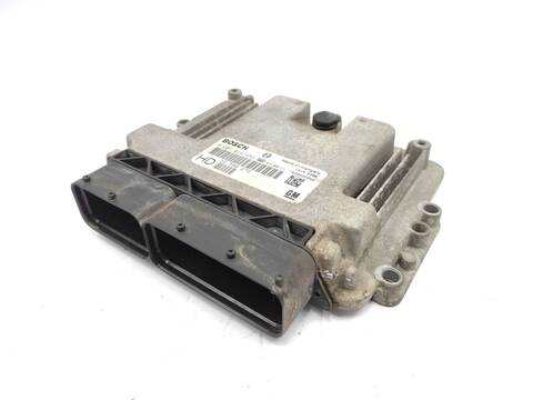 Foto 2ª: Centralita Motor ECU Opel Zafira 1.9 CDTI M75) 120CV 88KW [Z19DT] (2008)