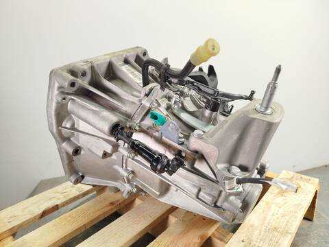 Foto 3ª: Caja Cambios Renault Megane 1.3 TCE 140 B9NB) HATCHBACK 140CV 103KW IV HATCHBACK B9A/M/N_) [H5H490] (2023)