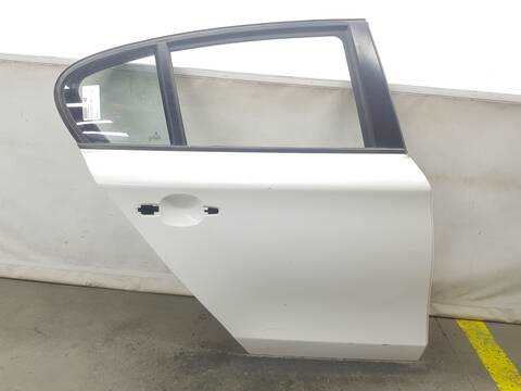 Puerta Trasera Derecha Bmw Serie 1 114 2.0 TD 143CV