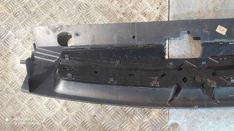 Foto 4ª: Rejilla Delantera Citroen Berlingo FIRST COMBI 1 6 HDI 75 SX 75CV 55KW [D-9HW] (2010)