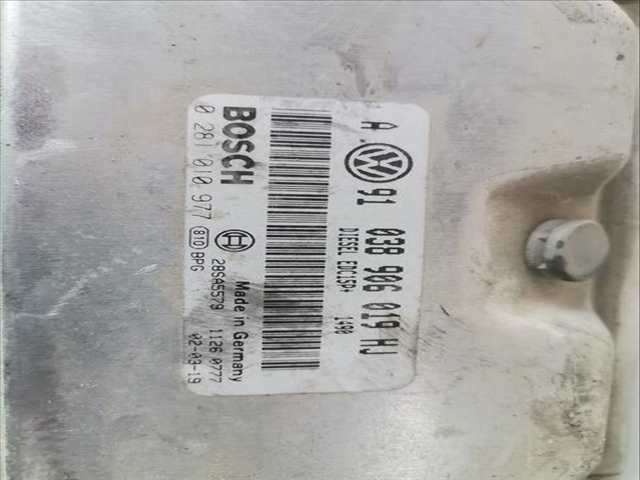 Foto 2ª: Centralita Motor ECU Volkswagen Golf BERLINA 1.9 TDI 131CV (2000)