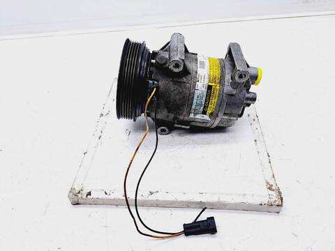Compresor Aire Acondicionado Renault Megane AUTHENTIQUE BERLINA 101CV 74KW II BERLINA 5P