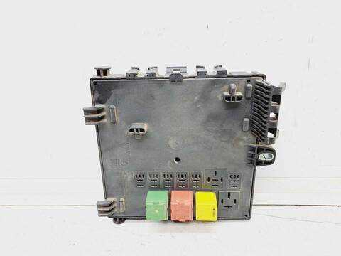 Foto 2ª: Caja Reles Fusibles Opel Vectra CLUB BERLINA 101CV 74KW [Y20DTH] (2003)