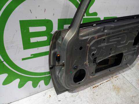Foto 2ª: Puerta Delantera Derecha Opel Corsa EXPRESSION 75CV 55KW (2015)