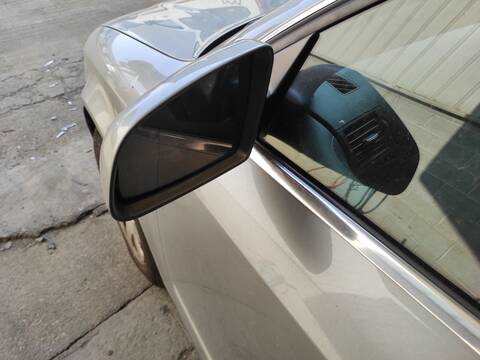 Retrovisor Izquierdo Audi A4 AWX BERLINA