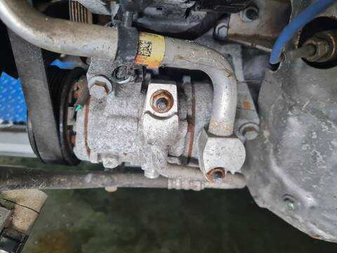 Foto 1ª: Compresor Aire Acondicionado Ford Transit COMBI AMBIENTE 101CV 74KW [XXCA] (2020)