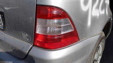 Foto 1ª: Piloto Trasero Derecho Mercedes Clase ML 270 CDI 163.113) W163) [612963] (2003)