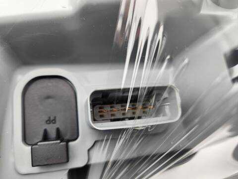 Foto 3ª: Faro Izquierdo Nissan Interstar CAJA CERRADA L3H3 TECHO SOBR 114CV 84KW (2003)