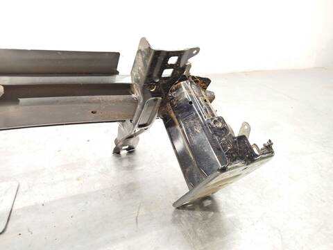 Foto 3ª: Refuerzo Paragolpes Delantero Ford Tourneo 1.0 ECOBOOST 125CV 92KW [B7NB] (2024)