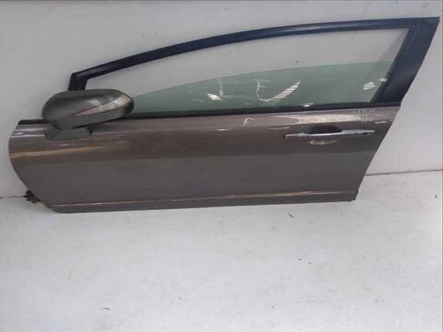 Puerta Delantera Izquierda Honda Civic 1.4 IS EP1 EU5 EU7) HATCHBACK