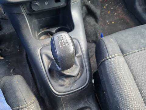 Palanca de Cambio Citroen C3 FEEL 82CV 60KW