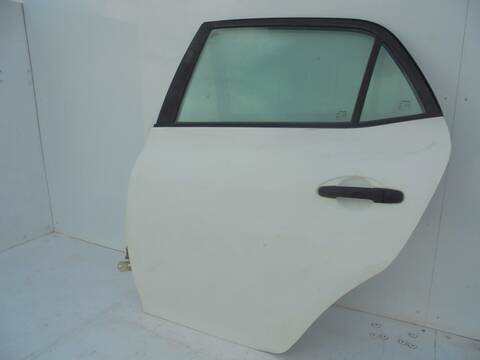 Foto 3ª: Puerta Trasera Izquierda Toyota Auris ACTIVE 90CV 66KW [D-1ND] (2008)