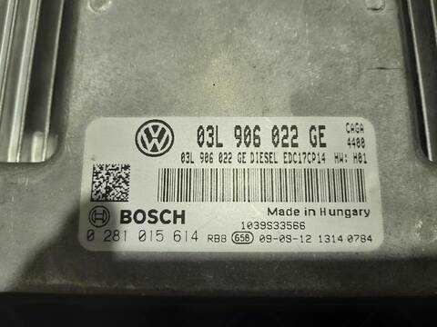 Foto 3ª: Centralita Motor ECU Seat Exeo 2.0 TDI 143CV [CAGA] (2008)