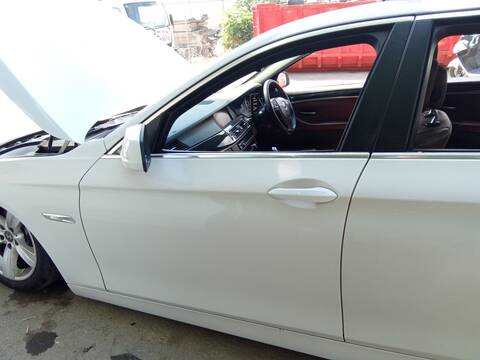 Foto 2ª: Puerta Delantera Izquierda Bmw Serie 5 520 2.0 D F10) [N47 D20 C] (2025)