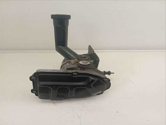 Foto 2ª: Bomba de Direccion Peugeot 308 ACCESS 98CV 72KW [8FR] (2011)