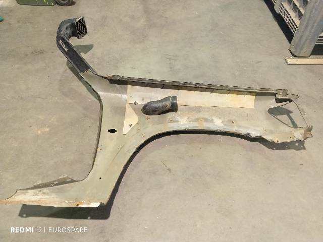 Foto 2ª: Aleta Delantera Izquierda Nissan Patrol 2.8 TD Y61 TD6 [RD28ETI] (1999)