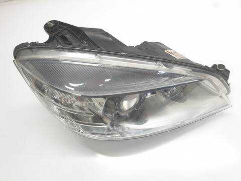 Faro Derecho Mercedes Clase C 160 C 320 CDI 204.022)