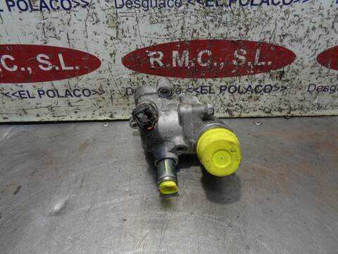 Foto 4ª: Termostato Kia Carens BASIC 116CV 85KW [D4FD] (2015)