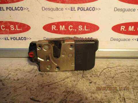 Foto 3ª: Cerradura Puerta Trasera Derecha Peugeot 306 1.9 DIESEL BERLINA 69CV 51KW [WJZ] (1999)