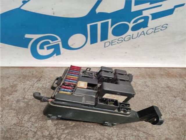 Caja Reles Fusibles Opel Frontera 2.4 I (53MWL4)