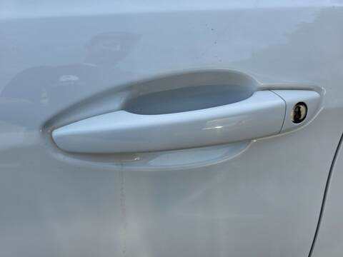 Maneta Exterior Delantera Izquierda Peugeot 308 TECH EDITION 131CV 96KW