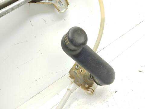 Foto 2ª: Elevalunas Manual Trasero Derecho Renault Megane 1.9 D AUTHENTIQUE BERLINA 80CV 59KW I FASE 2 BERLINA BA0) [F9Q Q7] (2002)
