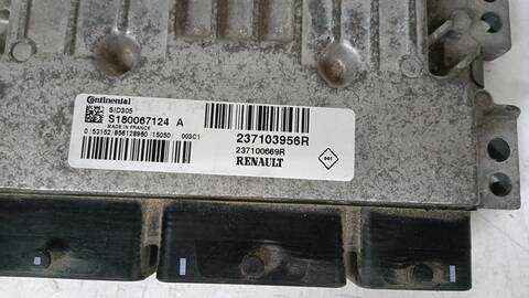 Foto 2ª: Centralita Motor ECU Renault Megane LIMITED BERLINA 95CV 70KW III BERLINA 5 P [K9K R8] (2015)