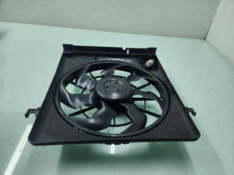 Foto 2ª: Electroventilador Hyundai i30 PREMIUM 140CV 103KW [D4EA] (2008)