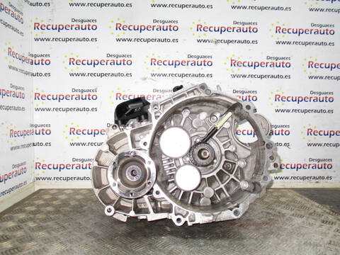 Foto 3ª: Caja Cambios Volkswagen Passat CRLB BERLINA (2015)