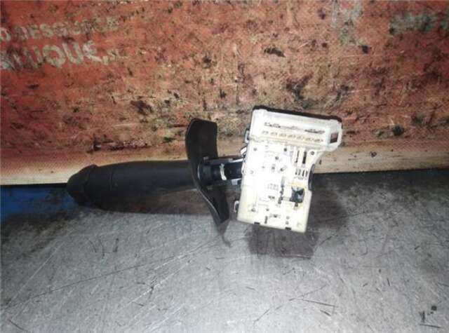 Foto 3ª: Mando Multifuncion Renault Clio 1.2 AUTHENTIQUE [1.2 LTR. - 43 KW] [D7FG7]